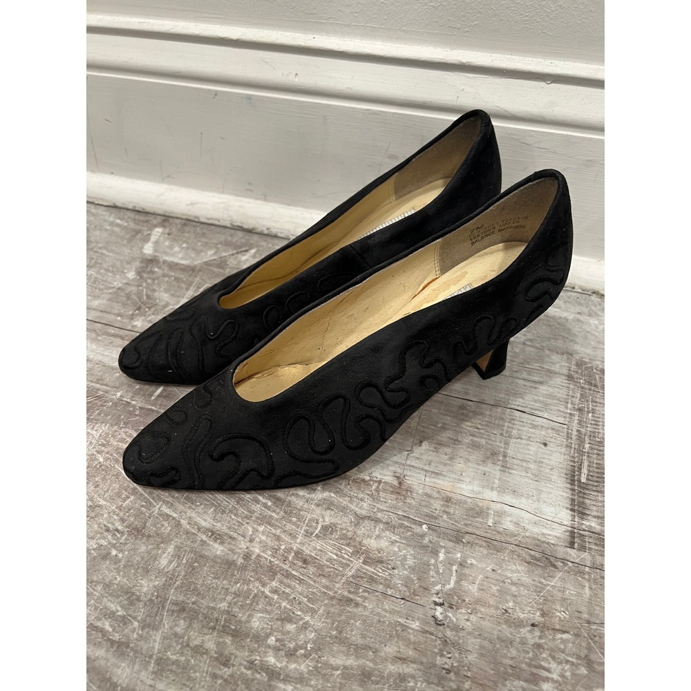 Vintage Jacqueline Ferrar Womens Heels Pumps Black Swirl Kitten SZ 7M Whimsigoth